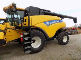 2014 NEW HOLLAND CR6090