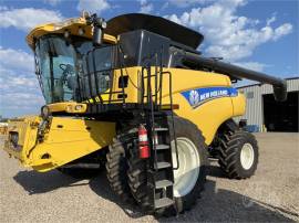 2014 NEW HOLLAND CR7090