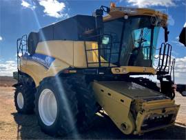 2014 NEW HOLLAND CR8090