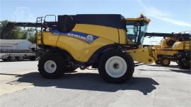 2014 NEW HOLLAND CR8090