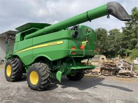 2015 JOHN DEERE S660