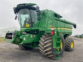 2015 JOHN DEERE S660