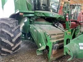 2015 JOHN DEERE S670