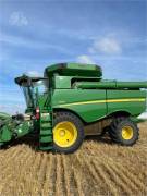 2015 JOHN DEERE S670