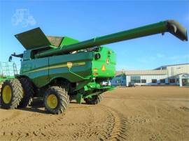 2015 JOHN DEERE S680