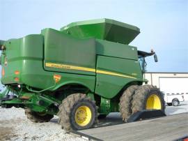 2015 JOHN DEERE S680