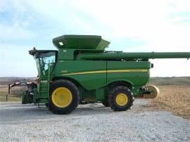 2015 JOHN DEERE S680