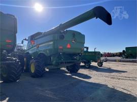 2015 JOHN DEERE S680