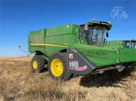 2015 JOHN DEERE S680