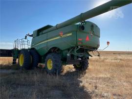 2015 JOHN DEERE S680