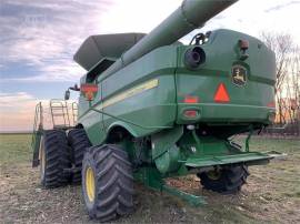 2015 JOHN DEERE S680