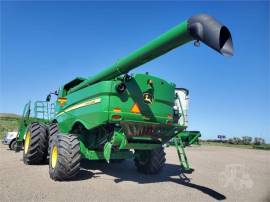 2015 JOHN DEERE S680