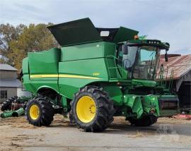 2015 JOHN DEERE S680