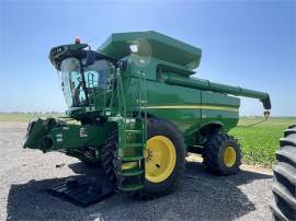 2015 JOHN DEERE S680