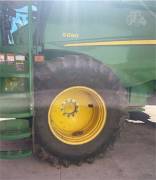 2015 JOHN DEERE S690