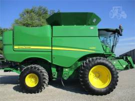 2015 JOHN DEERE S690