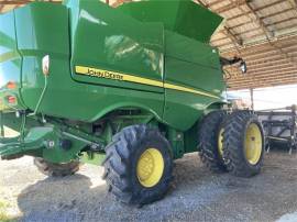 2015 JOHN DEERE S690