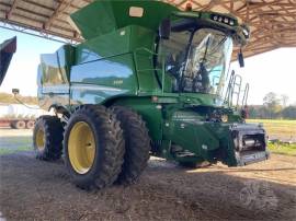 2015 JOHN DEERE S690