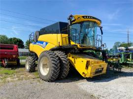 2015 NEW HOLLAND CR6.90