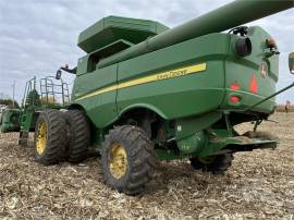 2016 JOHN DEERE S660