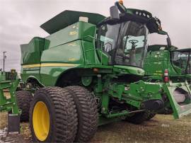 2016 JOHN DEERE S670