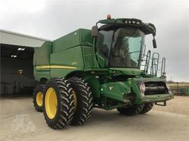 2016 JOHN DEERE S670