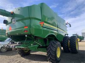 2016 JOHN DEERE S670