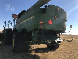 2016 JOHN DEERE S690