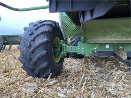 2016 JOHN DEERE S690