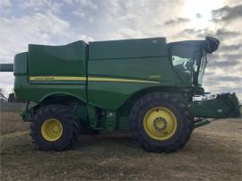 2016 JOHN DEERE S690