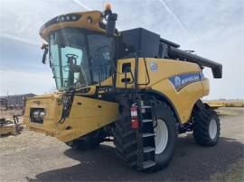 2016 NEW HOLLAND CR6.90