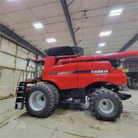 2017 CASE IH 8240