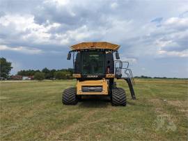 2017 CLAAS LEXION 740TT