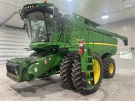 2017 JOHN DEERE S660