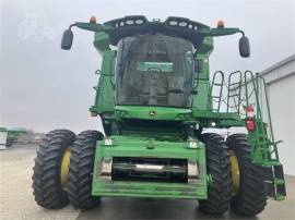 2017 JOHN DEERE S670