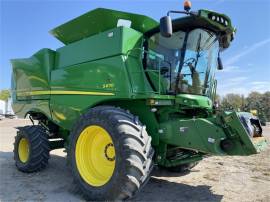 2017 JOHN DEERE S670