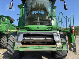 2017 JOHN DEERE S670