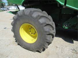 2017 JOHN DEERE S670