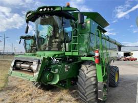 2017 JOHN DEERE S670