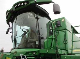 2017 JOHN DEERE S670