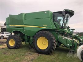 2017 JOHN DEERE S680