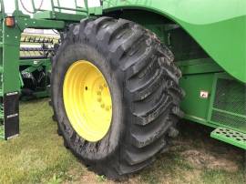 2017 JOHN DEERE S680