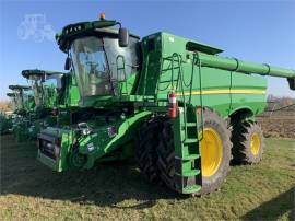 2017 JOHN DEERE S680