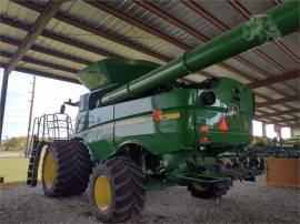 2017 JOHN DEERE S680