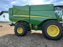 2017 JOHN DEERE S680