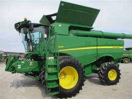 2017 JOHN DEERE S690