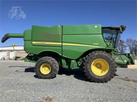 2017 JOHN DEERE S690