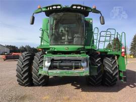 2017 JOHN DEERE S690