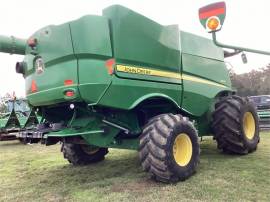 2017 JOHN DEERE S690