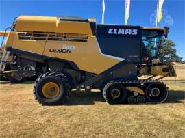 2018 CLAAS LEXION 740TT